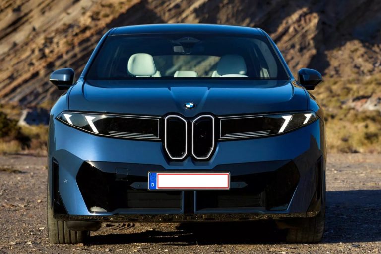 Читать далее о этой статье Der BMW iX3 hat eine neue Generation bekommen.